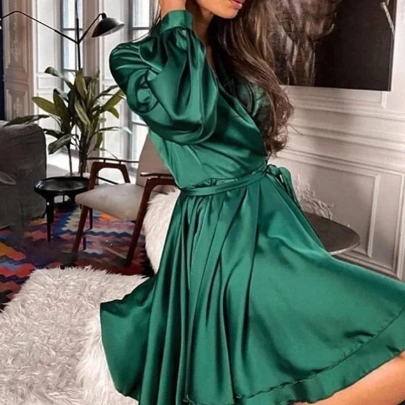 Robe Portefeuille Satin Verte chez robeportefeuille.com