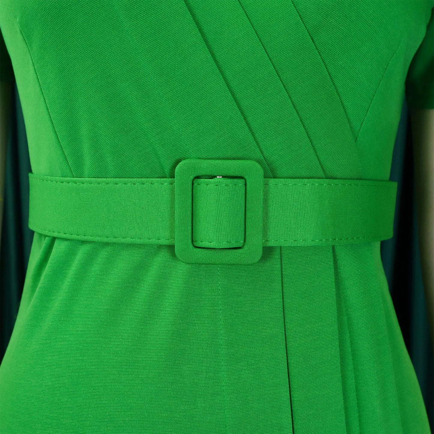 Robe Portefeuille Elégante chez robeportefeuille.com