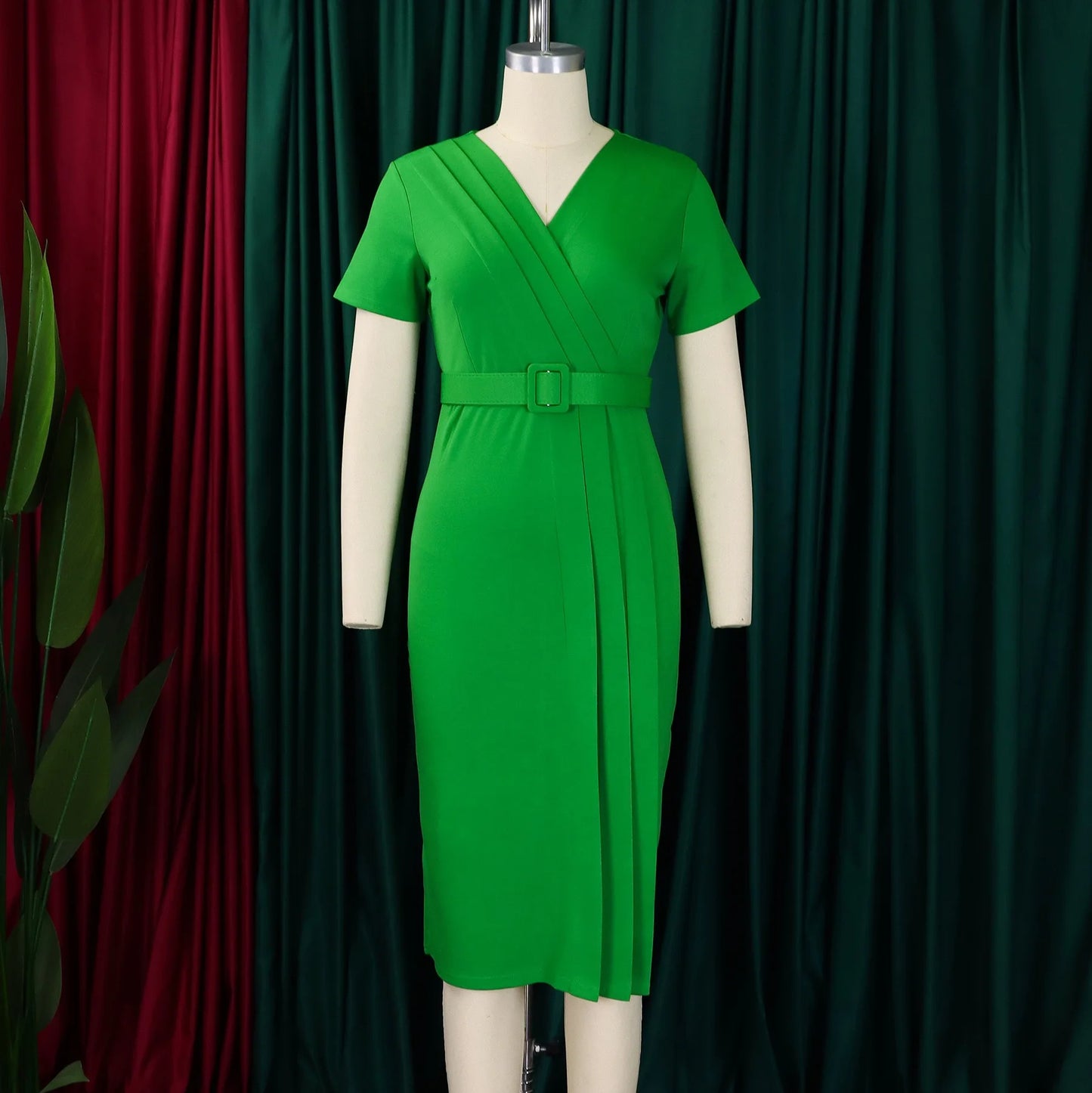 Robe Portefeuille Elégante chez robeportefeuille.com